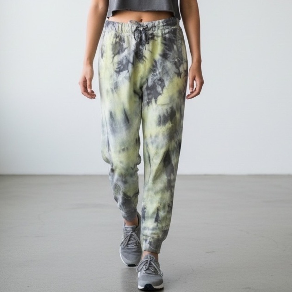 The Laundry Room Tie Dye‎ Joggers Sweatpants size Medium